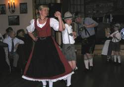 Oberbayrische_Tanzgruppe-Copyright_EOTR-AustrianClubMelbourne